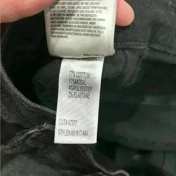 AGOLDE Sophie Crop High Rise Black Denim Jeans Style A018 C-844 Size 27 - Picture 11 of 13